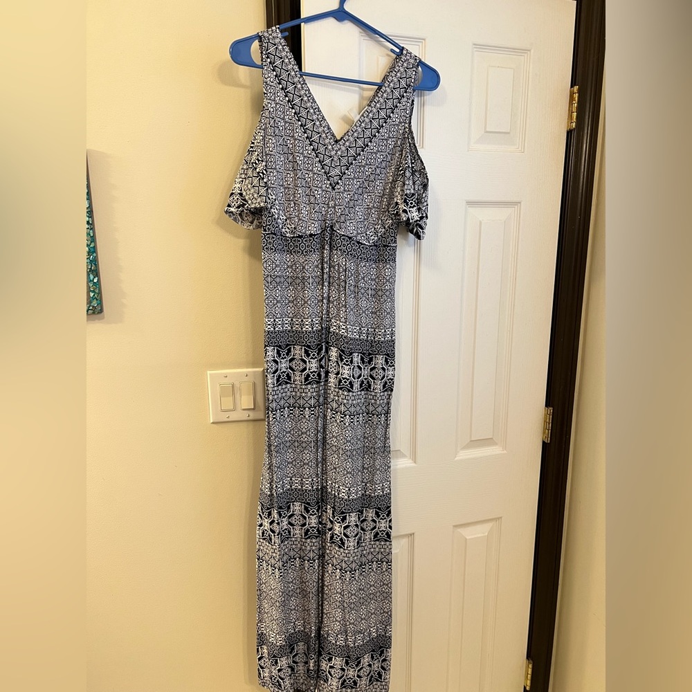 Jessica Simpson Maternity Dress